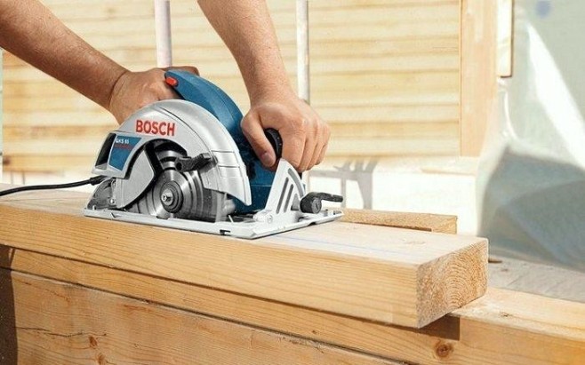 Пила циркулярная электрическая BOSCH GKS 65 [0601667000]