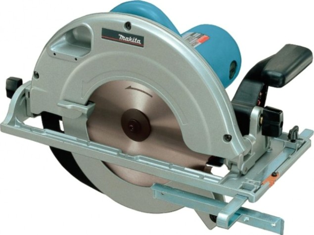 Пила циркулярная сетевая MAKITA 5903 R [5903R]