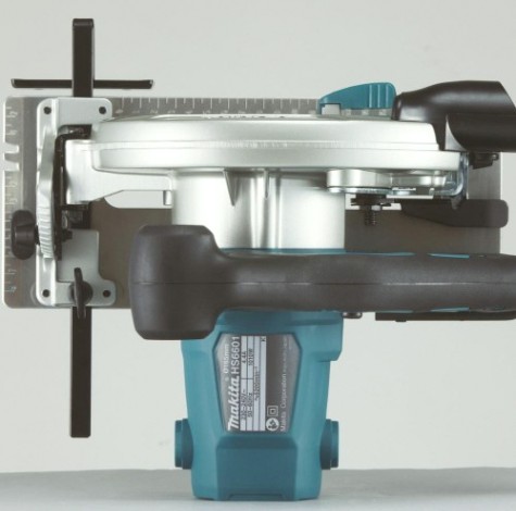 Пила циркулярная сетевая MAKITA HS 6601 [HS6601]