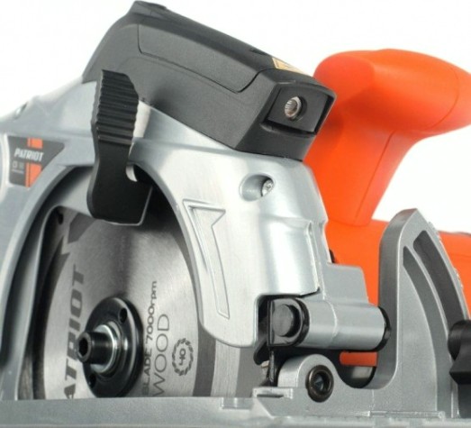 Пила дисковая электрическая PATRIOT CS 190 [190301640]