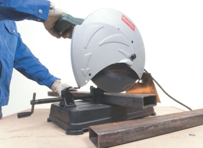 Пила монтажная сетевая METABO CS 23-355 [602335850]