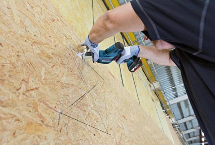 Пила сабельная аккумуляторная BOSCH GSA 18 V-LI C [06016A5002] 2х5,0Ач