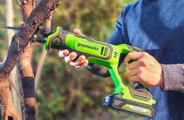 Пила сабельная аккумуляторная GREENWORKS GPT-BLRS-1 1 200 607 без АКБ иЗУ [1200607]