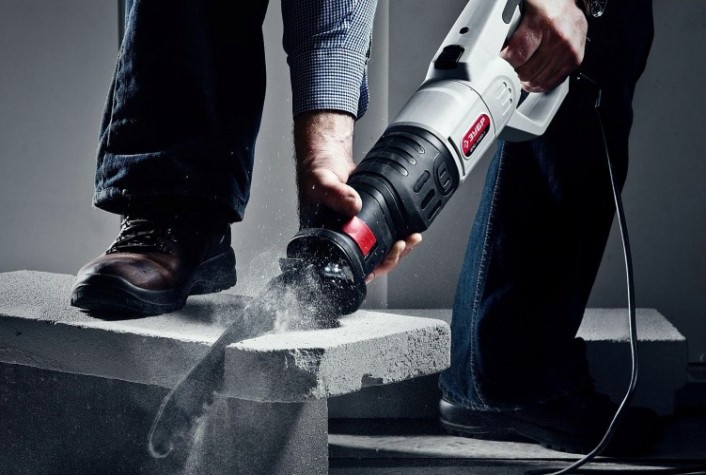 Пила сабельная ЗУБР ЗПС-1400 Э