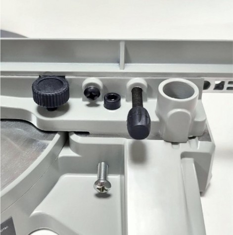 Пила торцовочная сетевая BELMASH MS C-210 [S256A]