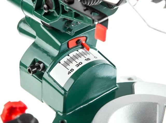 Пила торцовочная сетевая Hammer STL1800/255P [175-014]