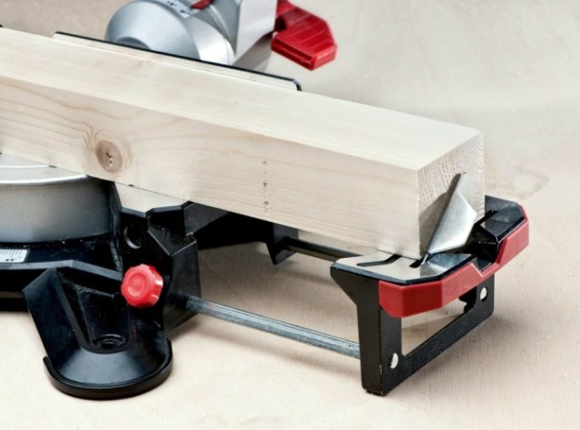 Пила торцовочная сетевая METABO KGS 216 M [690827000] дополнительный пильный диск