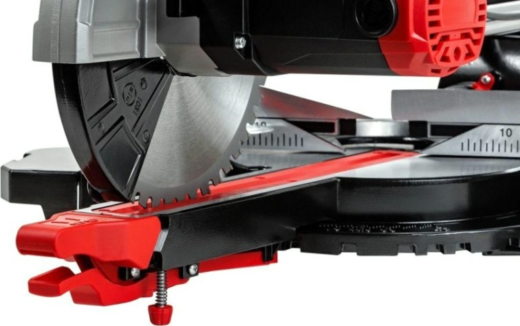 Пила торцовочная сетевая P.i.t. PCM255-C3