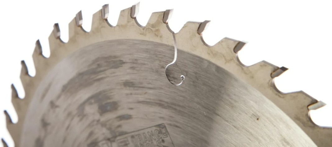 Пильный диск по дереву СМТ 270X30X2,8/1,815°15°ATBZ=42 [291.270.42M]