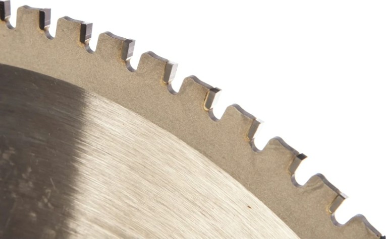 Пильный диск по металлу и металлопрофилю СМТ 305X30X2,2/1,80°8°FWFZ=80 [226.080.12M]