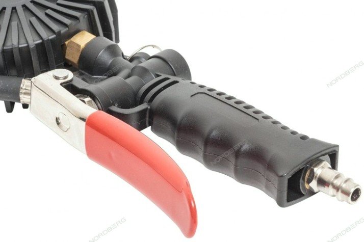 Пистолет NORDBERG Ti6 для подкачки колес с манометром 80 мм [ЦБ-00001150]