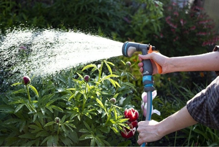 Пистолет-распылитель PLANTIC 39366-01 Classic Light, 8 режимов