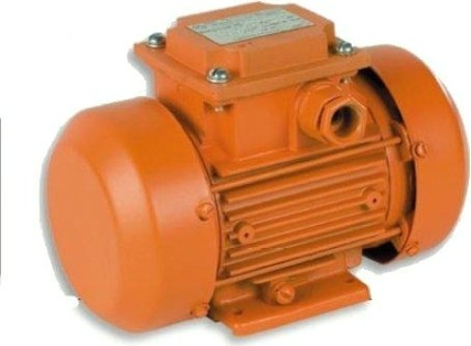 Площадочный вибратор КРАСНЫЙ МАЯК ЭВ-320Е 220В [ЭВ-398.00.000-02]