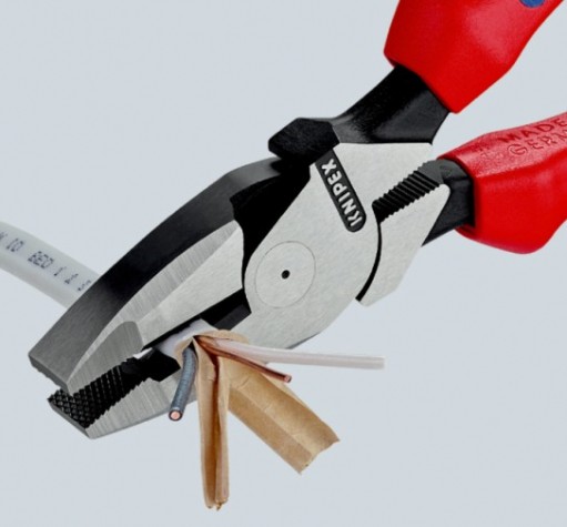 Плоскогубцы KNIPEX KN-0902240TBK Lineman's электромонтажные, 240 мм