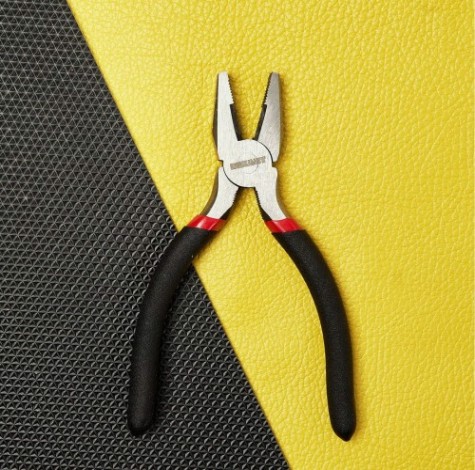 Плоскогубцы REXANT 12-4611-1 комбинированные 160 мм, обливные рукоятки