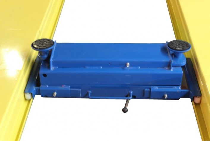 Подъемник автомобильный AE&T F4,5D-4 4-хстоечный 4,5 т 380В [F4.5D-4 (380)]