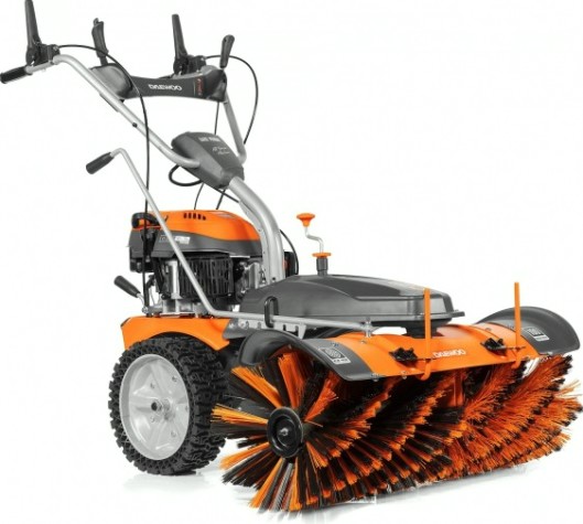 Подметальная машина DAEWOO DASC 70100