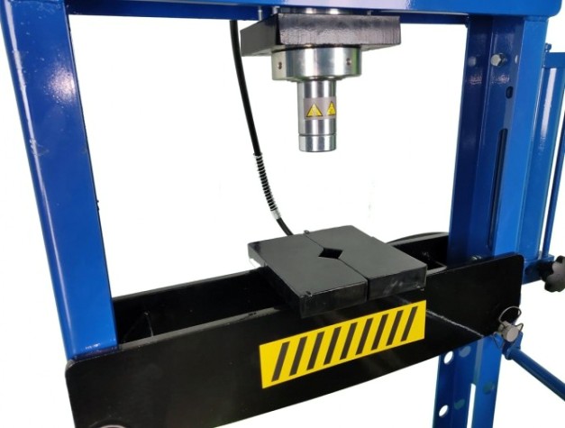 Пресс AE&T Т61220T 20 т [T61220T]