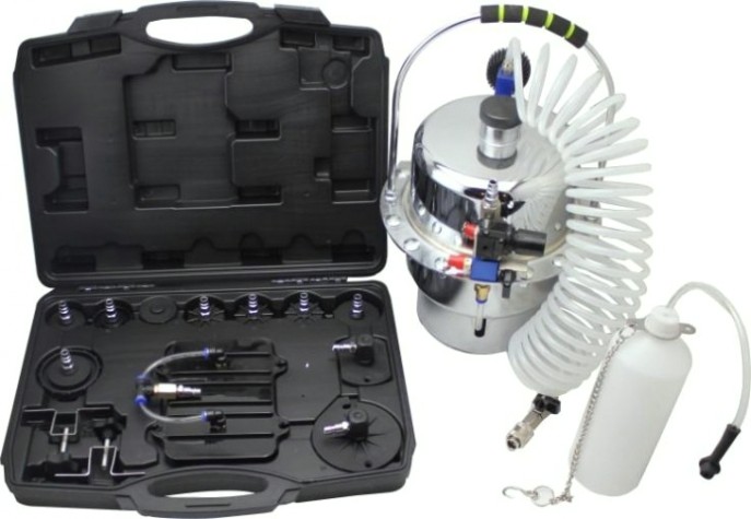 Приспособление для замены тормозной жидкости AE&T TA-AC006 объем 6 л