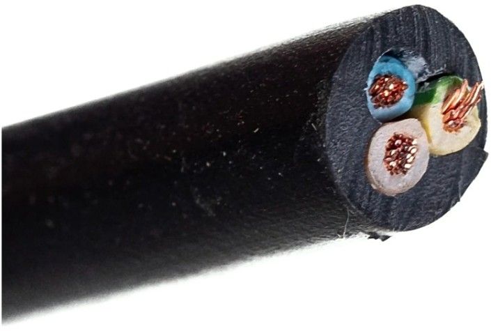 Провод REXANT 01-8043-50 ПВС 3x0,75 мм², черный, 50 м, ГОСТ