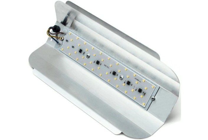Прожектор GLANZEN RPD-0001-50 SMD IP65 6500K Прожектор GLANZEN RPD-0001-50 SMD IP65 6500K
