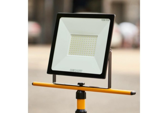 Прожектор REXANT 605-006 светодиодный СДО 150Вт 12000Лм 6500К холодный свет