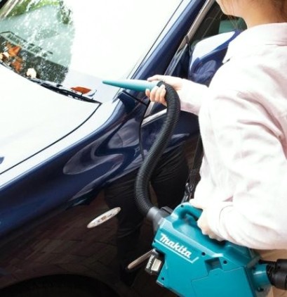 Пылесос аккумуляторный MAKITA CL 121 DWA [CL121DWA]