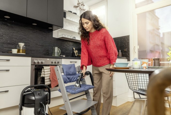 Пылесос сетевой KARCHER SE 4 Plus (1.081-170.0), моющий [1.081-170.0]