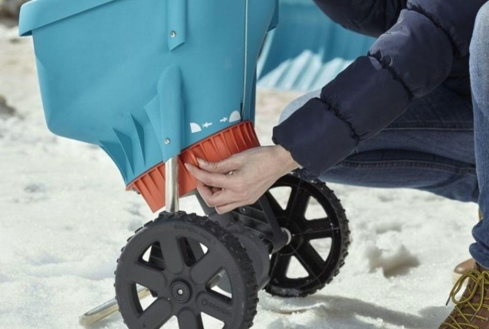 Разбрасыватель удобрений и семян GARDENA XL 00436-20.000.00 [00436-20.000.00]