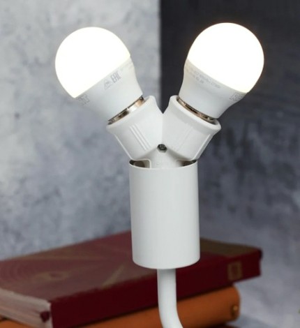 Разветвитель цокольный REXANT 11-8811 Е27-2хЕ27 белый