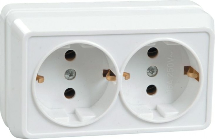Розетка 2-местная IEK ОКТАВА РС22-3-ОБ 16А с заземлением белая [ERO21-K01-16-DC]