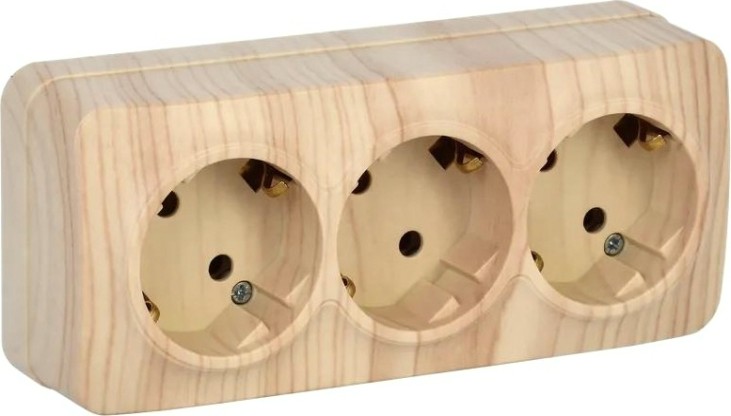 Розетка IEK Glory РС24-2 3-м оп 16а с заземл. сосна [ERH31-K34-16]