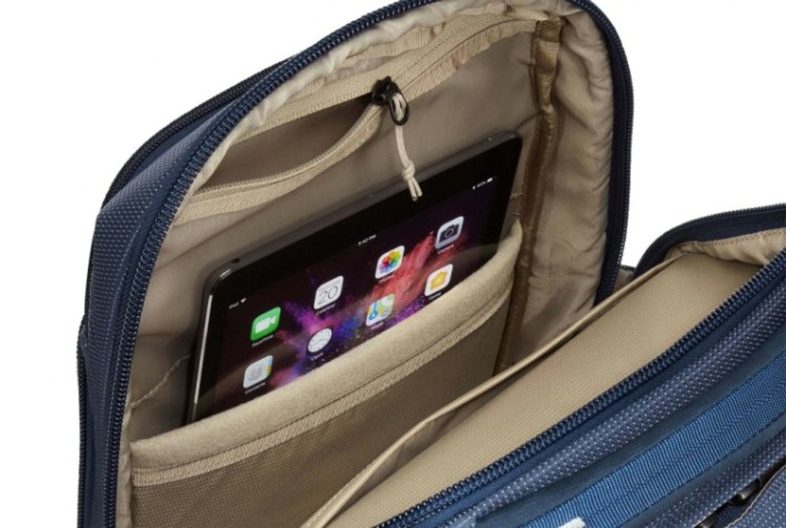 Рюкзак THULE 3 203 839 для ноутбука crossover 2 backpack, 20l, dark blue [3203839]