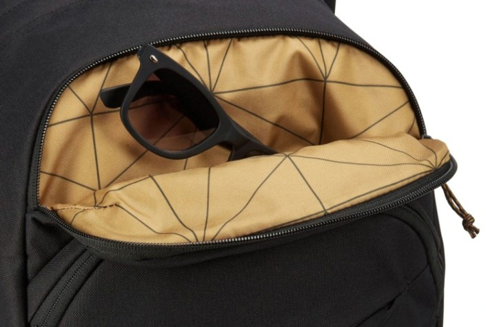 Рюкзак THULE 3 204 322 exeo backpack, 20l, black [3204322]