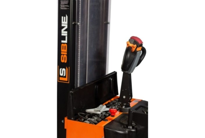 Самоходный штабелер Sibline CL2045W (с платформой) 2 т*4,5 м [15059]