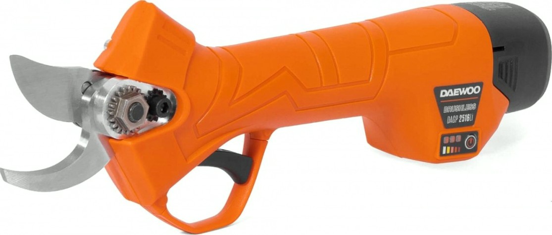 Секатор аккумуляторный DAEWOO DAGP 2516Li SET SET Секатор аккумуляторный DAEWOO DAGP 2516Li SET SET