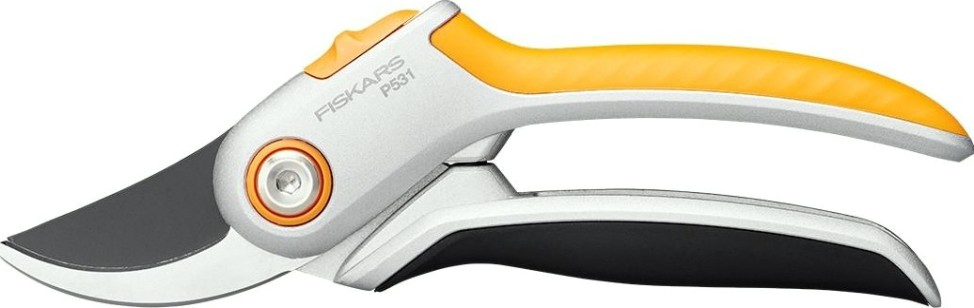 Секатор плоскостной металлический plus™ FISKARS P531 1057168 [1057168]