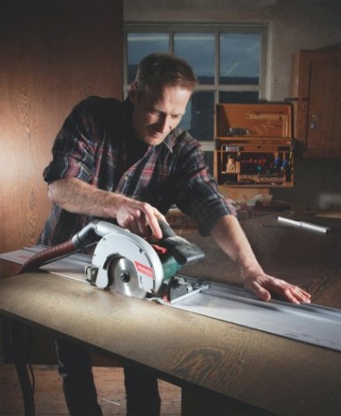 Сетевая дисковая пила METABO КSE 55 Vario PLUS [601204000]