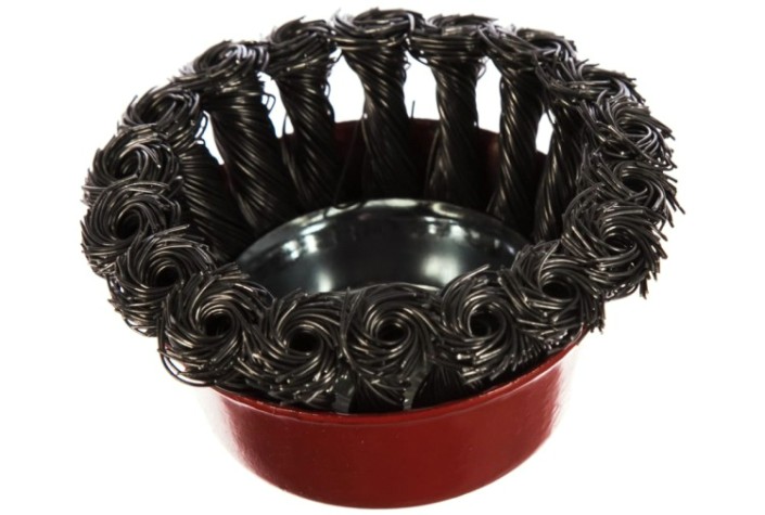 Щетка для УШМ MATRIX 75 мм, М14 "чашка", крученая проволока 0,5 мм// [74624]