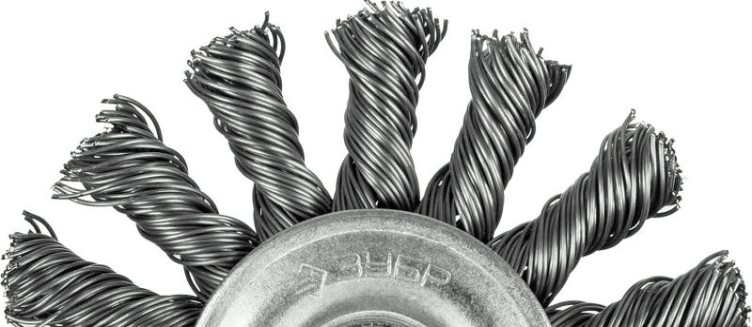 Щетка обдирочная для дрели ЗУБР ПРОФЕССИОНАЛ дисковая проволока 0,5мм, 75мм [3522-075_z02]