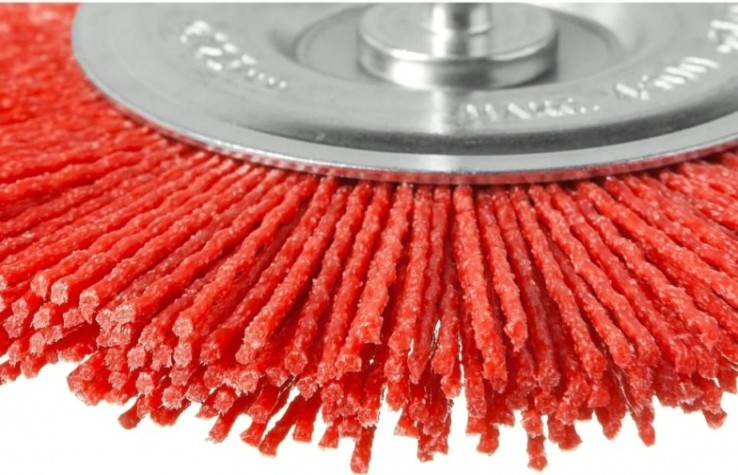 Щетка обдирочная для дрели ЗУБР ПРОФЕССИОНАЛ нейлоновая проволока с абразивным покрытием, 63мм [35161-063_z02]