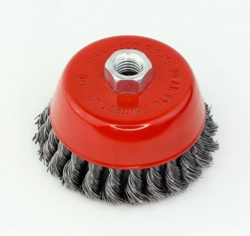 Щетка обдирочная для УШМ АТАКА чашеобразная с кольцом 015 D-120мм M14 витая