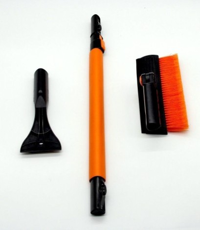 Щетка-сметка для снега со скребком Amigo телескопическая 74136 [74136]