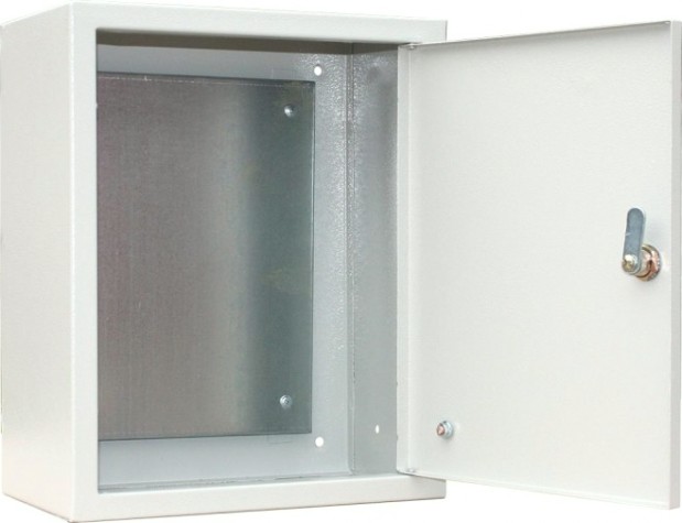 Щит металлический распределительный RUCELF ЩМП-03 IP54 навесной с монтажной панелью Щит металлический распределительный RUCELF ЩМП-03 IP54 навесной с монтажной панелью