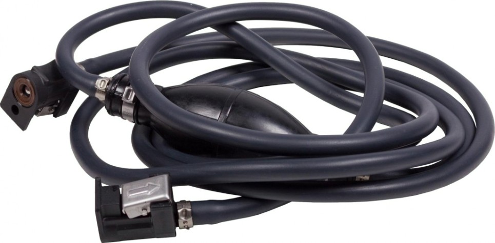 Шланг топливный с грушей Toyama F15-09000000 Шланг топливный с грушей Toyama F15-09000000