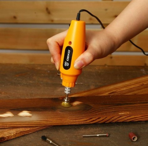 Шлифовальная машина прямая сетевая DEKO DKRT150 в кейсе +110 аксессуаров [063-1417]