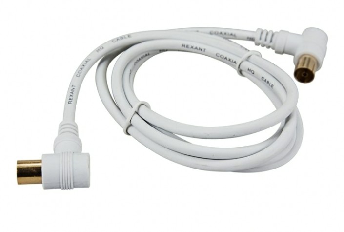 Шнур REXANT 18-0022 ТВ гнездо-ТВ штекер, угловой, 1,5м, белый