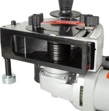 Штроборез сетевой Ресанта ШТ-30/1600 электрический (125мм) [75/21/1]