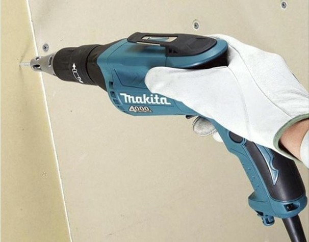 Шуруповерт сетевой MAKITA FS 4000 JX2 [FS4000JX2]