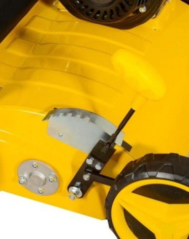 Скарификатор бензиновый HUTER GSA-7,0 [70/16/1]